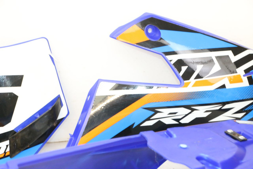 photo de CARROZZERIA CARENA COMPLETA APOLLO RFZ 125