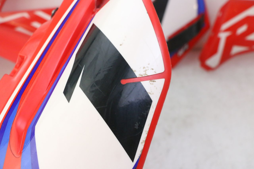 photo de CARROZZERIA CARENA COMPLETA APOLLO RFZ 125