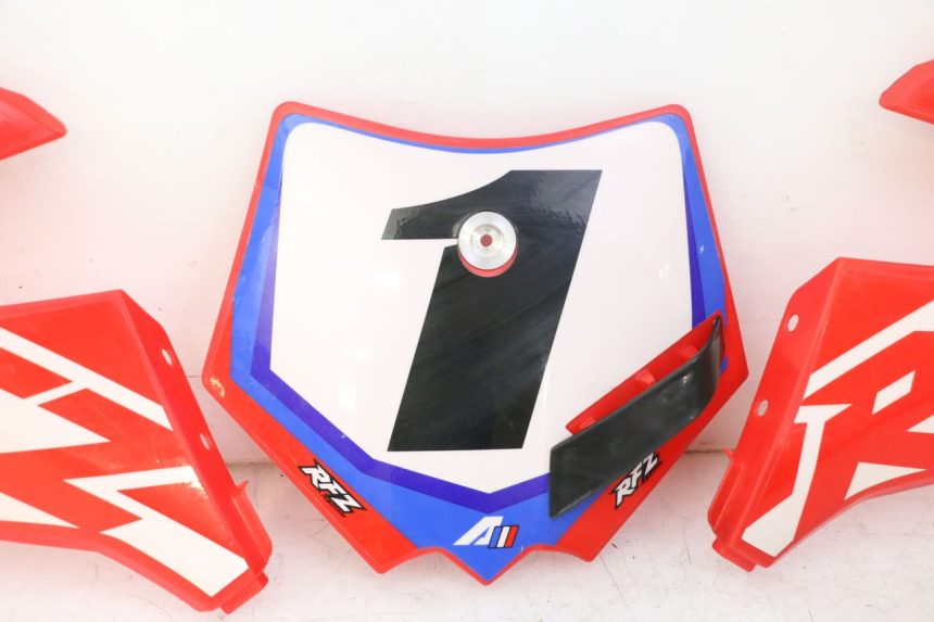 photo de CARROZZERIA CARENA COMPLETA APOLLO RFZ 125