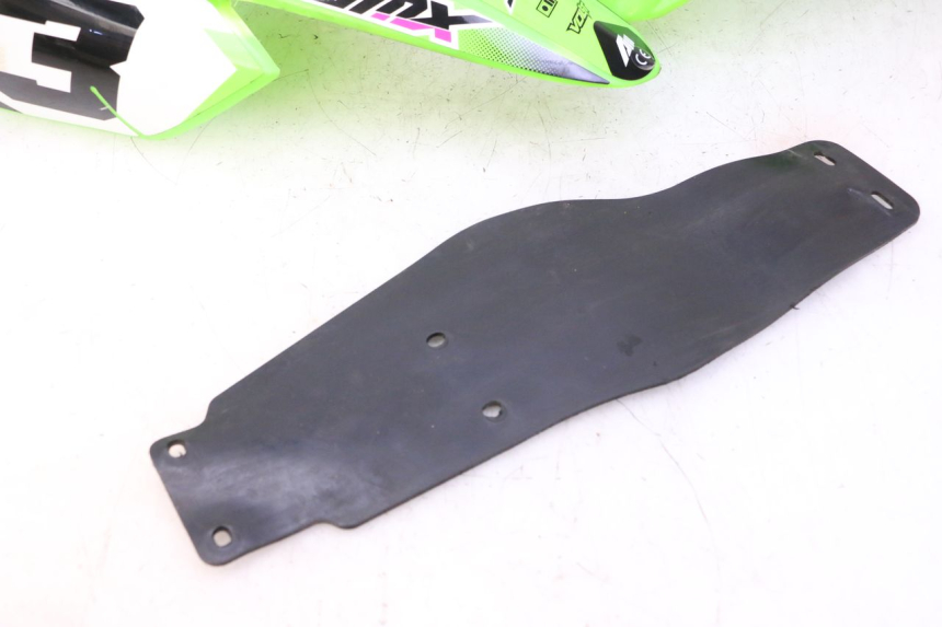 photo de CARROZZERIA CARENA COMPLETA APOLLO RFZ 125 - Focus sulla struttura