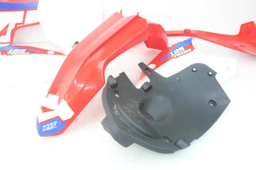 photo de CARROZZERIA CARENA COMPLETA APOLLO RXF 125