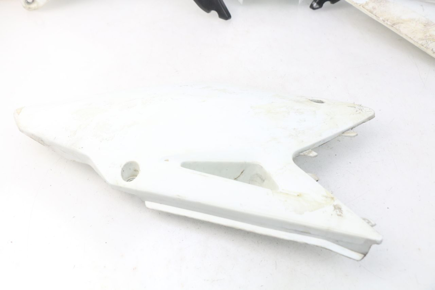 photo de CARROZZERIA CARENA COMPLETA SUZUKI RMZ RM-Z 450 (2008 - 2011)