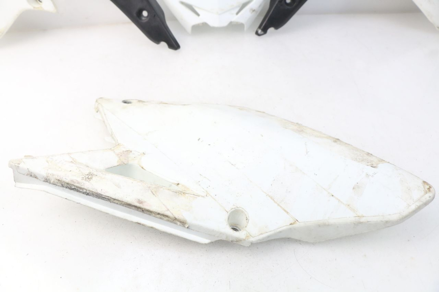 photo de CARROZZERIA CARENA COMPLETA SUZUKI RMZ RM-Z 450 (2008 - 2011)