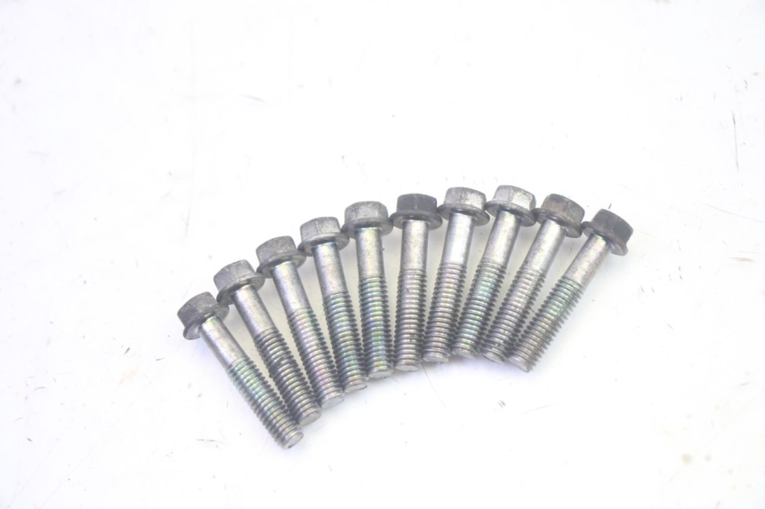 photo de COPERCHIO ACCENSIONE SUZUKI BURGMAN EXECUTIVE ABS 650 (2006 - 2012) - Primo piano tecnico