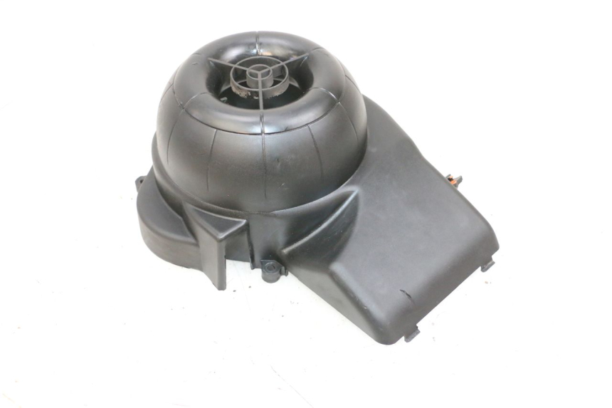 photo de COPERCHIO ACCENSIONE PIAGGIO ZIP 2T 50 (2009 - 2019) - Dettagli dei punti di fissaggio