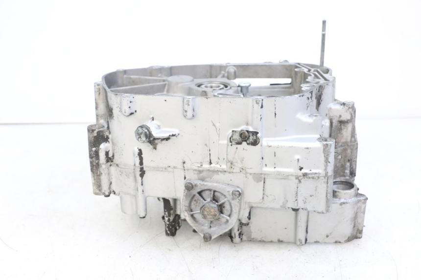 photo de CARTER MOTORE INFERIORE HYOSUNG GV AQUILA 125 (2000 - 2004)