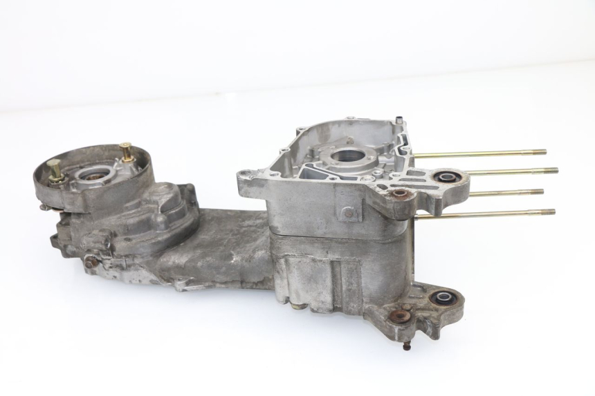 photo de CARTER MOTORE INFERIORE BAOTIAN BT 49 QT-9 50 (2006 - 2010)