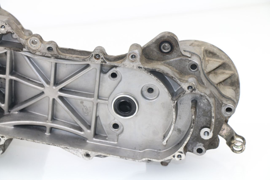 photo de CARTER MOTORE INFERIORE BAOTIAN BT 49 QT-9 50 (2006 - 2010)