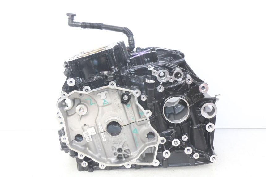 photo de CARTER MOTORE INFERIORE BMW F GS K81 850 (2018 - 2023)