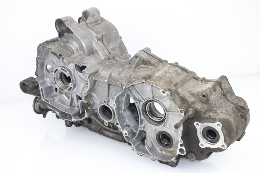 photo de CARTER MOTORE INFERIORE SUZUKI BURGMAN EXECUTIVE ABS 650 (2006 - 2012)