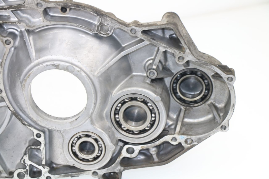 photo de CARTER MOTORE INFERIORE SUZUKI BURGMAN EXECUTIVE ABS 650 (2006 - 2012)
