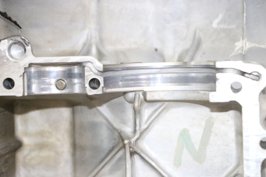 photo de CARTER MOTORE HONDA CBR RR FIREBLADE 900 (1992 - 1994)