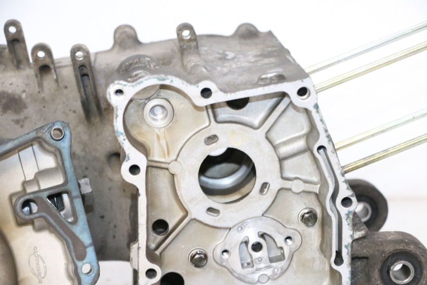 photo de CARTER BAS MOTEUR SYM CROX 4T 50 (2016 - 2023) - Zoom qualità usato