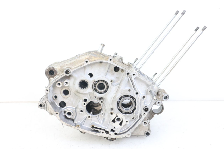 photo de CARTER MOTORE HYOSUNG GF 125 (2001 - 2005) - Dettagli dei punti di fissaggio