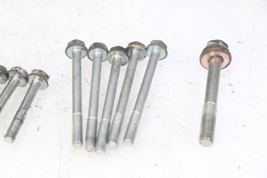 photo de CARTER BAS MOTEUR HONDA CBF 500 (2004 - 2007)