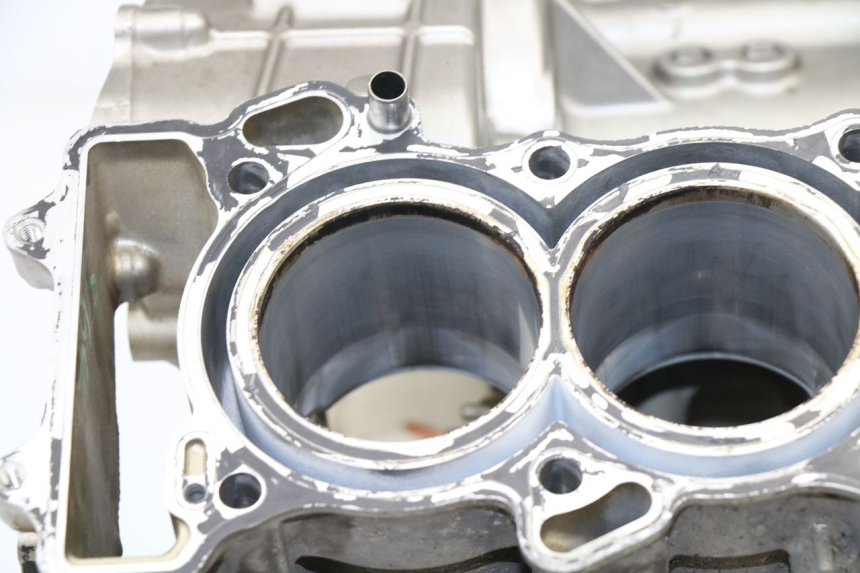 photo de CARTER MOTORE INFERIORE HONDA CBF N 600 (2008 - 2010)