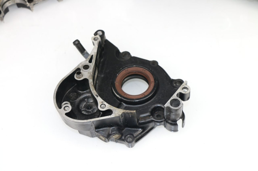 photo de CARTER MOTORE INFERIORE HONDA VF 1000 (1984 - 1988)