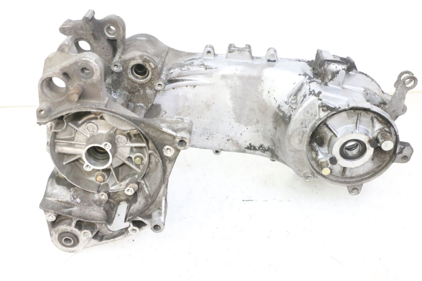 photo de CARTER BAS MOTORE PEUGEOT KISBEE 2T 50 (2010 - 2017)