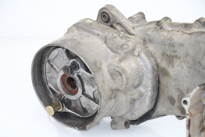 photo de CARTER MOTORE INFERIORE KYMCO AGILITY PREMIUM 50 (2007 - 2010)