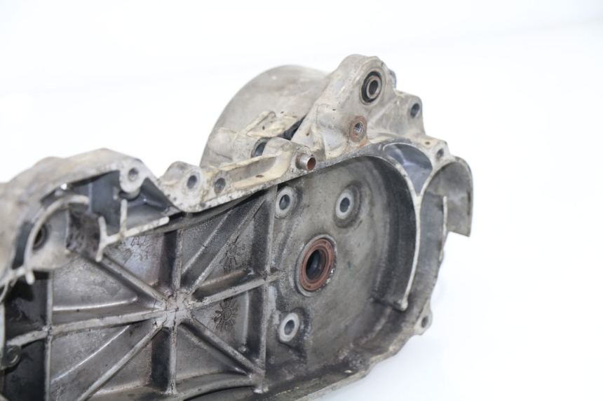 photo de CARTER MOTORE INFERIORE KYMCO AGILITY PREMIUM 50 (2007 - 2010)