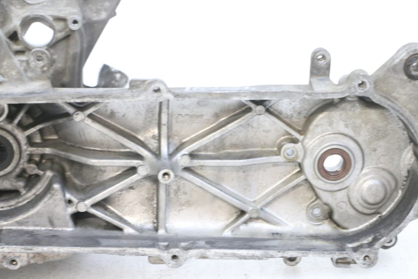 photo de CARTER MOTORE YAMAHA NEOS NEO'S 4T 50 (2008 - 2016) - Primo piano ad alta risoluzione