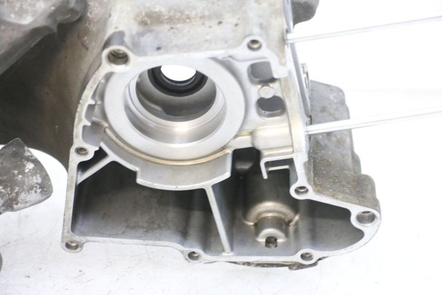 photo de CARTER MOTORE YAMAHA NEOS NEO'S 4T 50 (2008 - 2016) - Angolazione alternativa