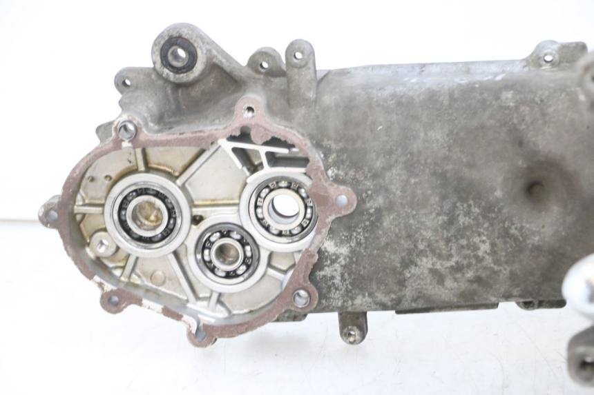 photo de CARTER MOTORE YAMAHA NEOS NEO'S 4T 50 (2008 - 2016) - Marcature e riferimenti originali