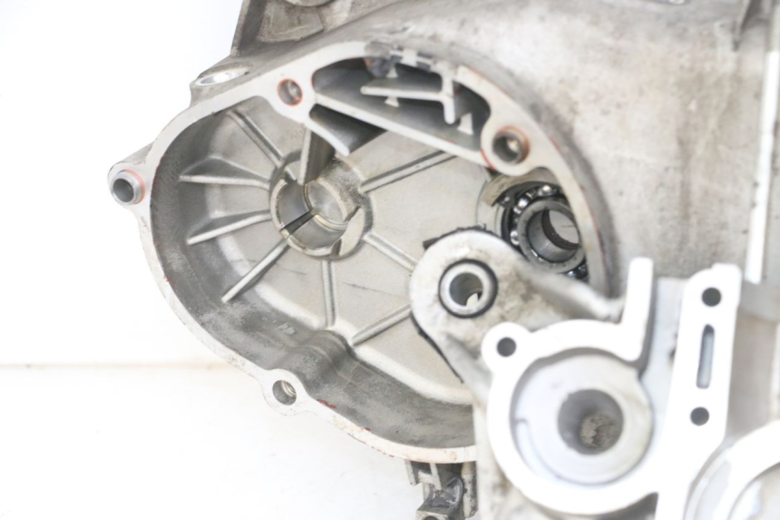 photo de CARTER BAS MOTEUR PIAGGIO NEW TYPHOON 50 (2018 - 2021)