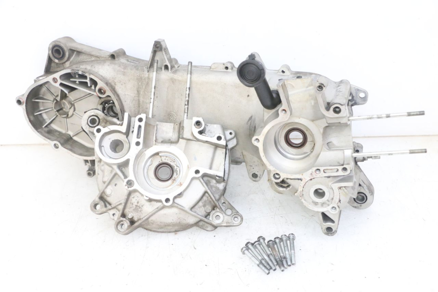 photo de CARTER BAS MOTEUR PIAGGIO NEW TYPHOON 50 (2018 - 2021)