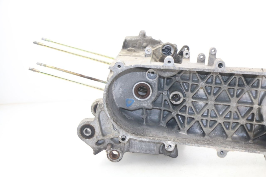 photo de CARTER MOTORE INFERIORE SYM ORBIT 2 50 (2008 - 2014)