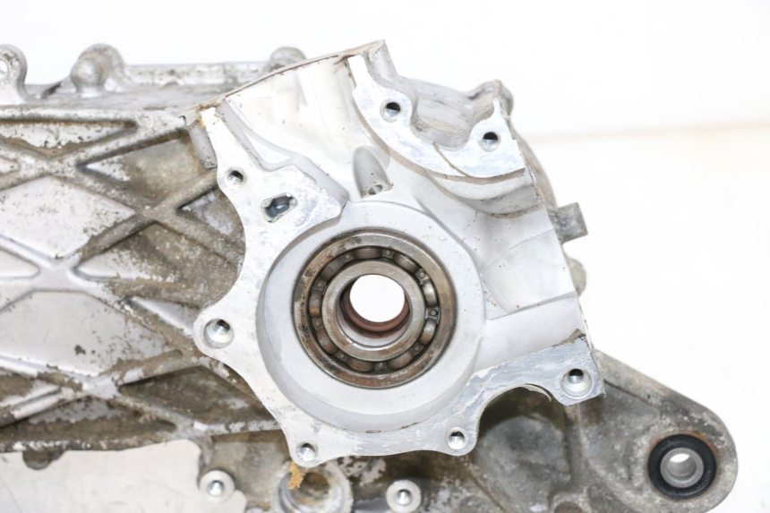 photo de CARTER MOTORE INFERIORE SYM ORBIT 2 50 (2008 - 2014) - Dettagli dei punti di fissaggio