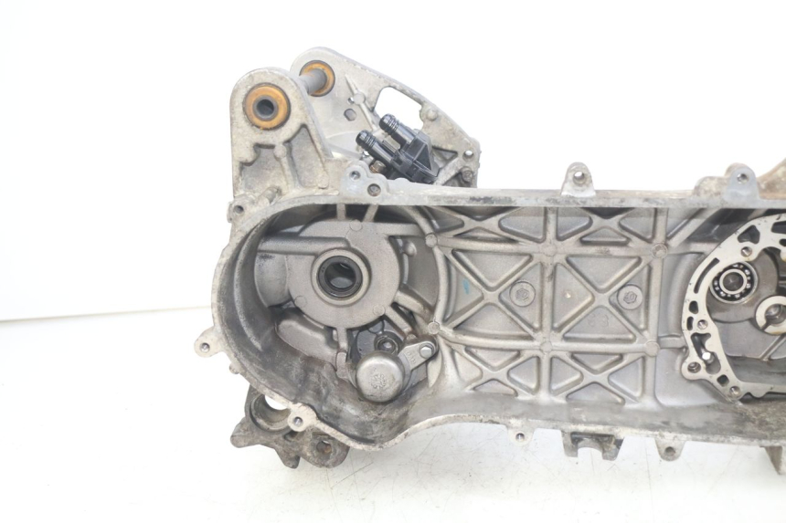 photo de CARTER BAS MOTEUR PEUGEOT LUDIX 50 (2005 - 2007)