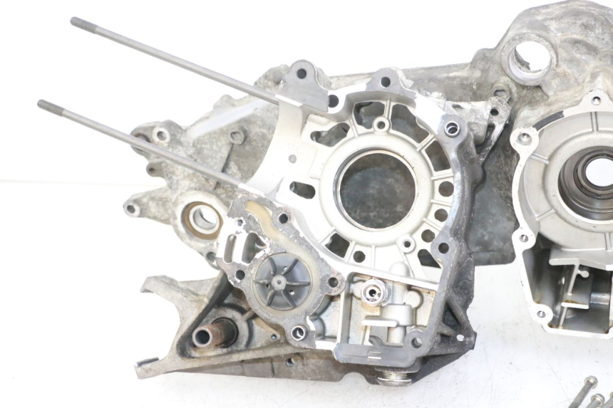 photo de CARTER MOTORE PEUGEOT SATELIS 125 (2013 - 2018)