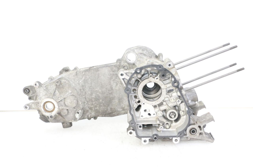 photo de CARTER MOTORE PEUGEOT SATELIS 125 (2013 - 2018)