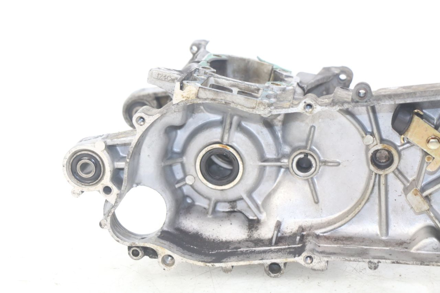 photo de CARTER BAS MOTEUR PEUGEOT SV 125 (1991 - 1994)