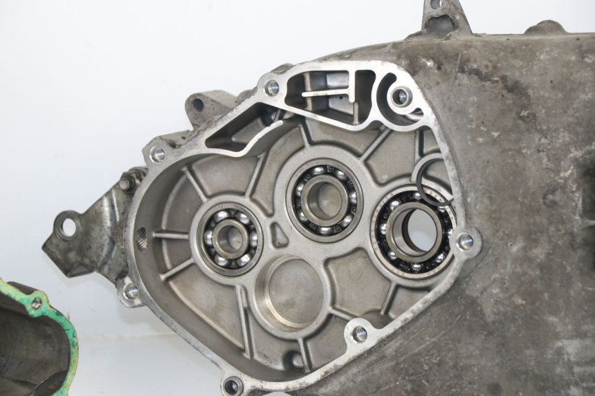 photo de CARTER MOTORE INFERIORE PIAGGIO X8 400 (2006 - 2007)