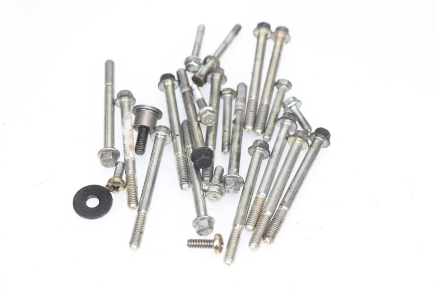 photo de CARTER MOTORE INFERIORE PIAGGIO X8 400 (2006 - 2007)