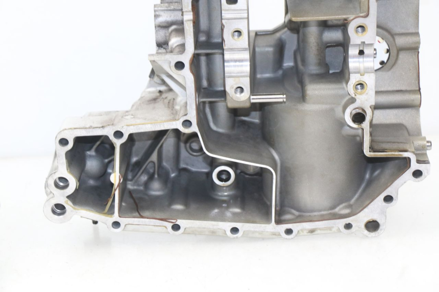 photo de CARTER MOTORE INFERIORE BMW R GS 1150 (1999 - 2004)