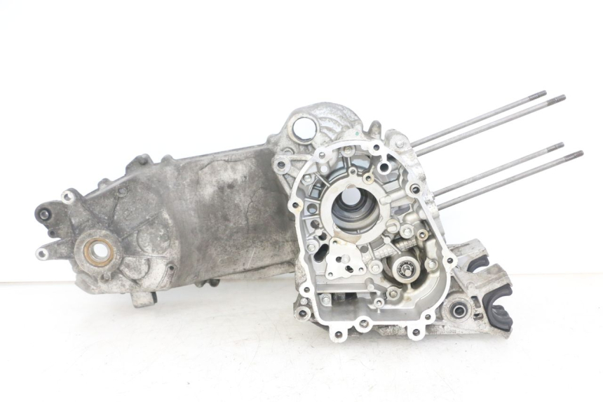 photo de CARTER MOTORE PEUGEOT SATELIS 125 (2013 - 2018)