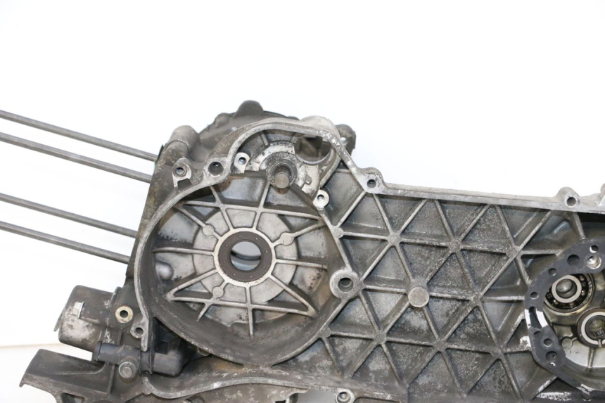 photo de CARTER MOTORE PEUGEOT SATELIS 125 (2010 - 2012)