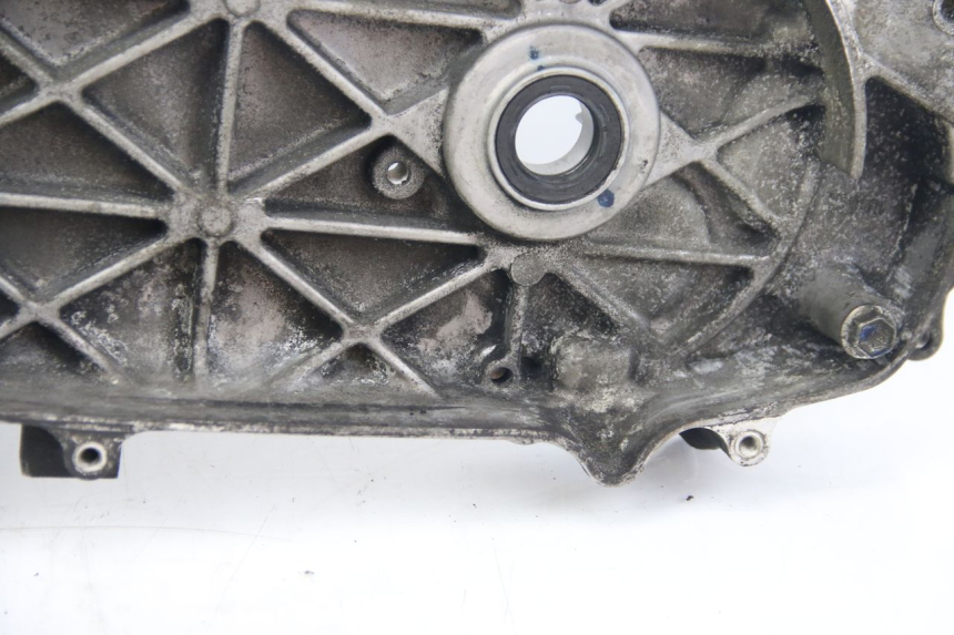 photo de CARTER BAS MOTORE SUZUKI SIXTEEN 125 (2008 - 2010)