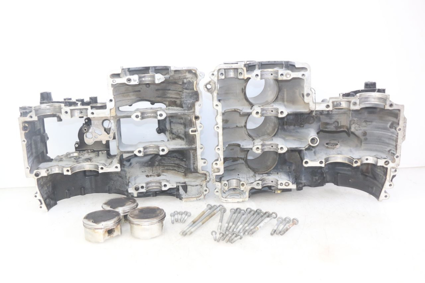 photo de CARTER BAS MOTORE TRIUMPH SPRINT ST 955 (1999 - 2001)