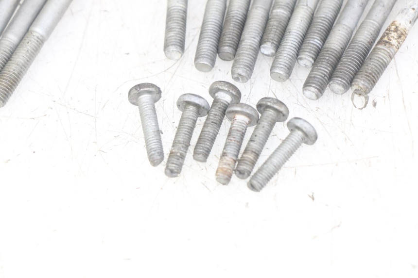 photo de CARTER BAS MOTORE TRIUMPH SPRINT ST 955 (1999 - 2001)