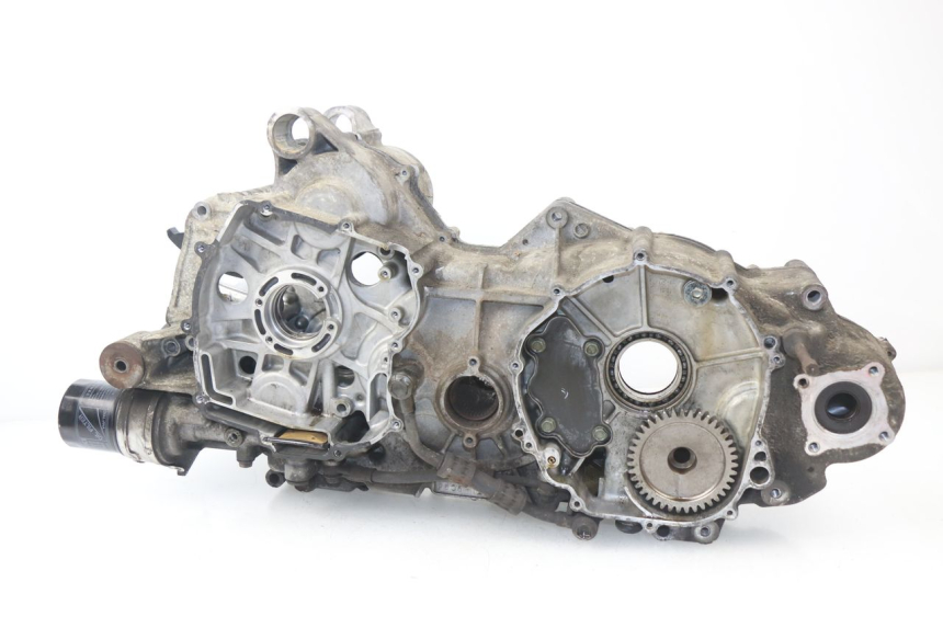 photo de CARTER MOTORE INFERIORE SUZUKI BURGMAN 650 (2002 - 2004)