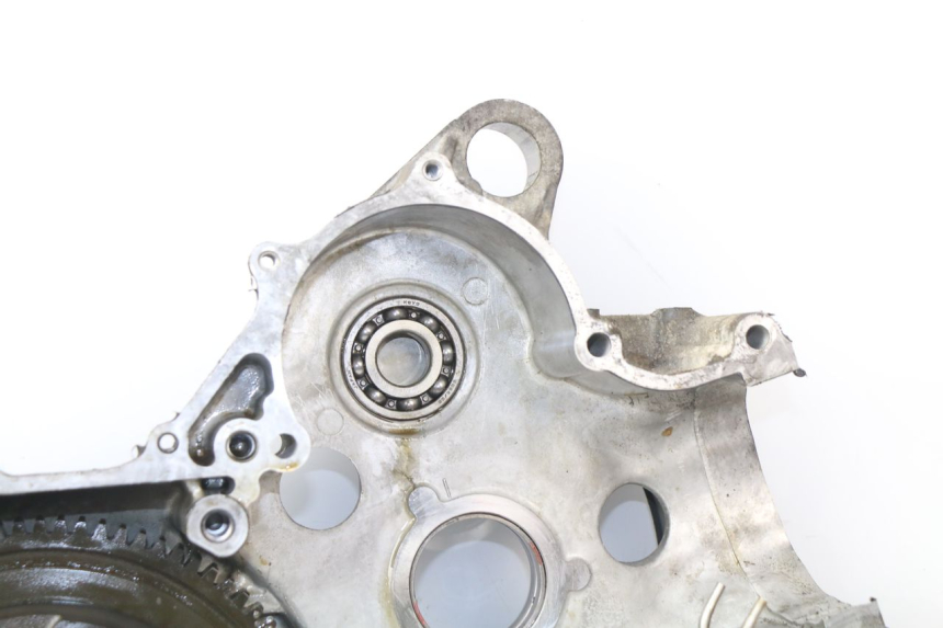 photo de CARTER MOTORE INFERIORE SUZUKI BURGMAN 650 (2002 - 2004)