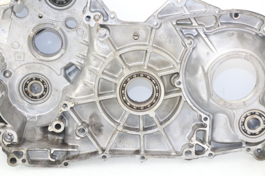 photo de CARTER MOTORE INFERIORE SUZUKI BURGMAN 650 (2002 - 2004)