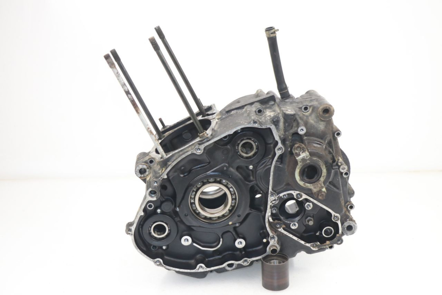 photo de CARTER MOTORE INFERIORE SUZUKI DR DJEBEL 600 (1985 - 1990)