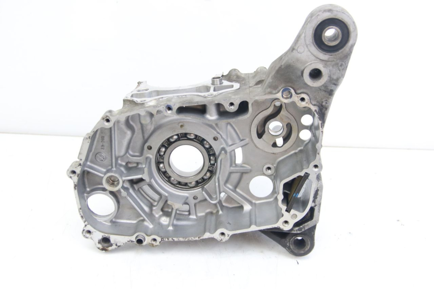 photo de CARTER BAS MOTORE SUZUKI SIXTEEN 125 (2008 - 2010)