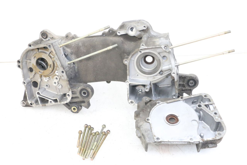 photo de CARTER MOTORE INFERIORE SYM ORBIT 50 (2008 - 2010)