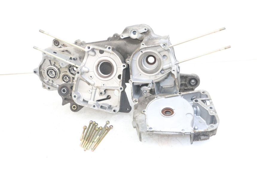 photo de CARTER MOTORE INFERIORE SYM ORBIT 50 (2008 - 2010)